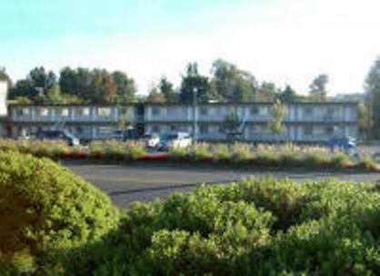Comox Valley Inn & Suites Courtenay Ngoại thất bức ảnh