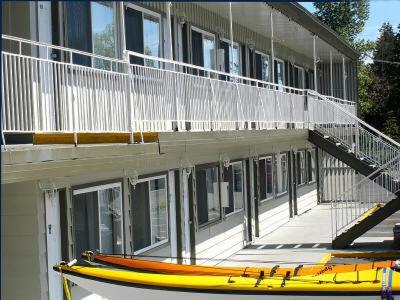 Comox Valley Inn & Suites Courtenay Ngoại thất bức ảnh