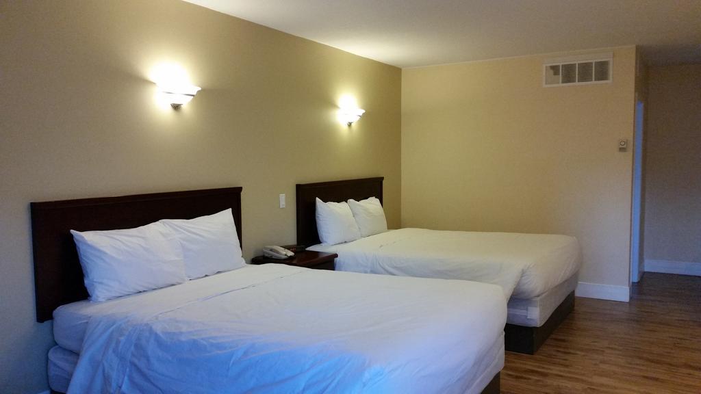 Comox Valley Inn & Suites Courtenay Ngoại thất bức ảnh